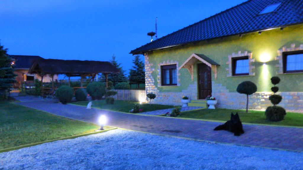 Agroturystyka Klekusiowo Boleslawiec  Bagian luar foto